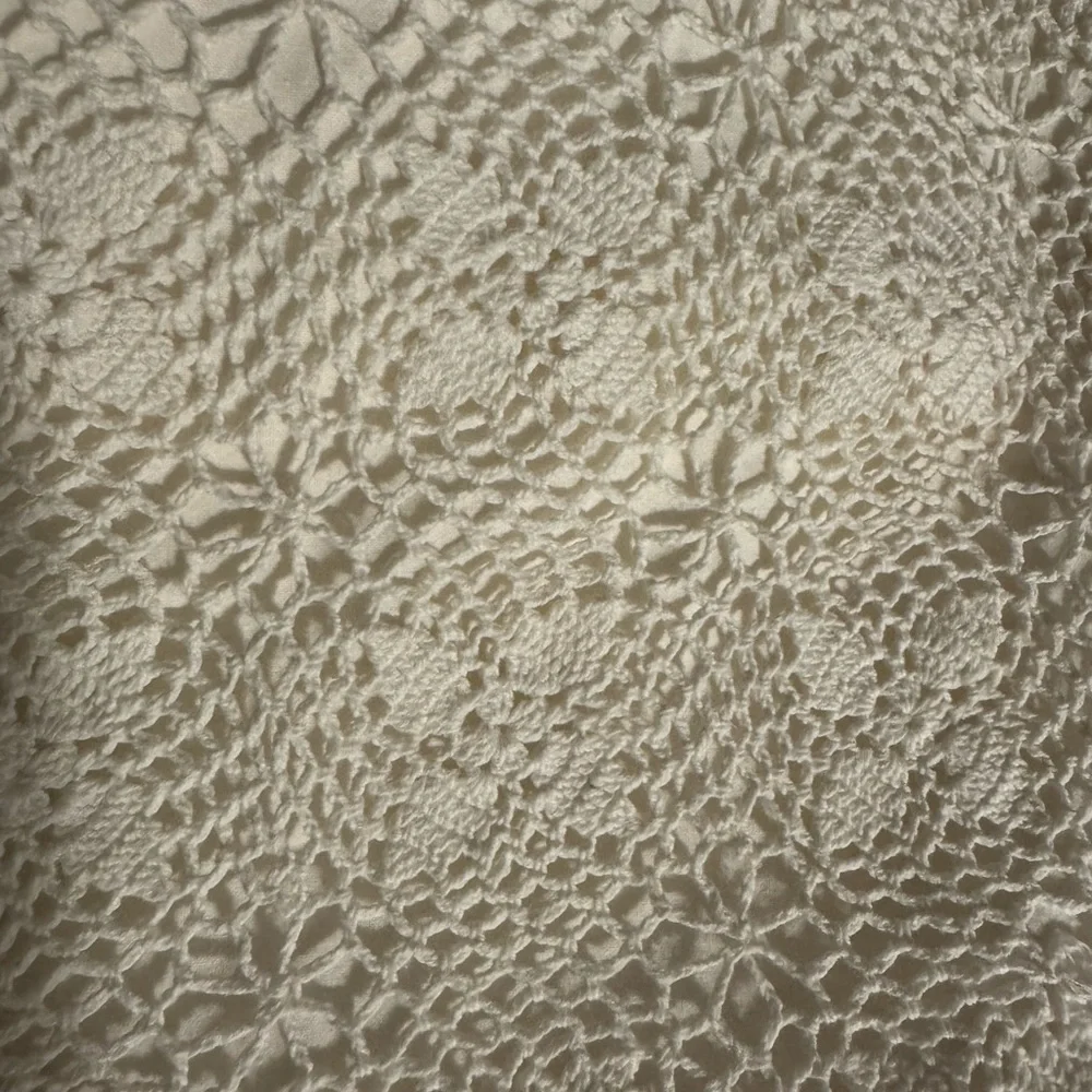 VTG 3piece Lace smaller standard pillow cases 1987 perfect condition and pillow